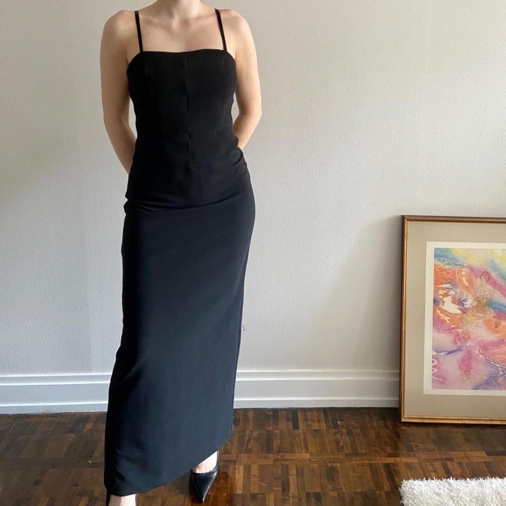 90s Corseted Strappy Black Gown (6)